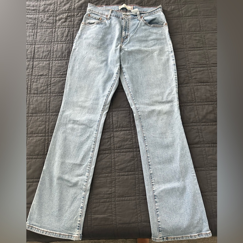Women's Light Blue Levi’s Jeans